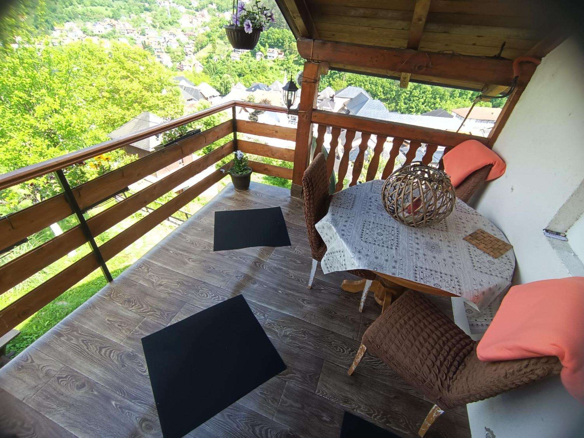 Privatni Smjestaj Kurtalija Otel Jajce Dış mekan fotoğraf